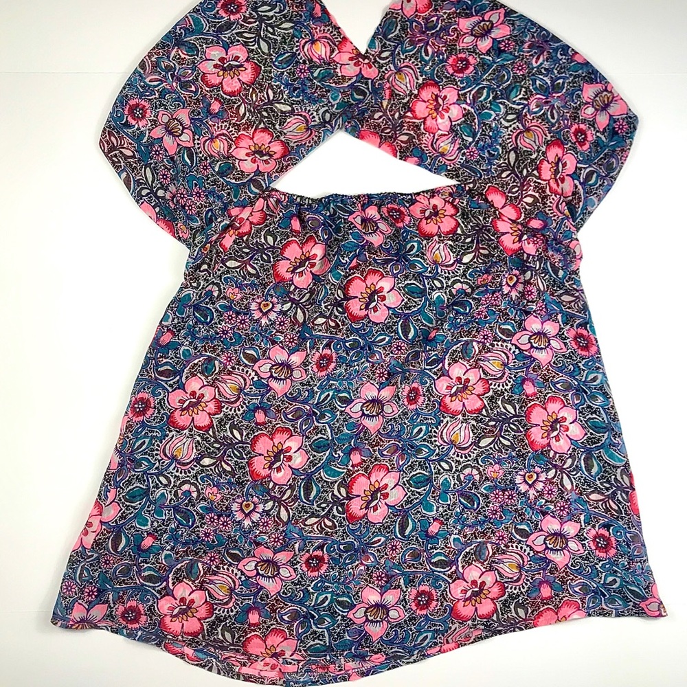 EXPRESS Off-the-Shoulder Floral Top, Size M